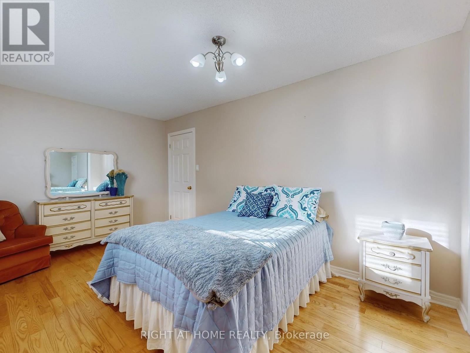 2 Barnes Crescent, Toronto, Ontario  M1G 1Z9 - Photo 26 - E12976614