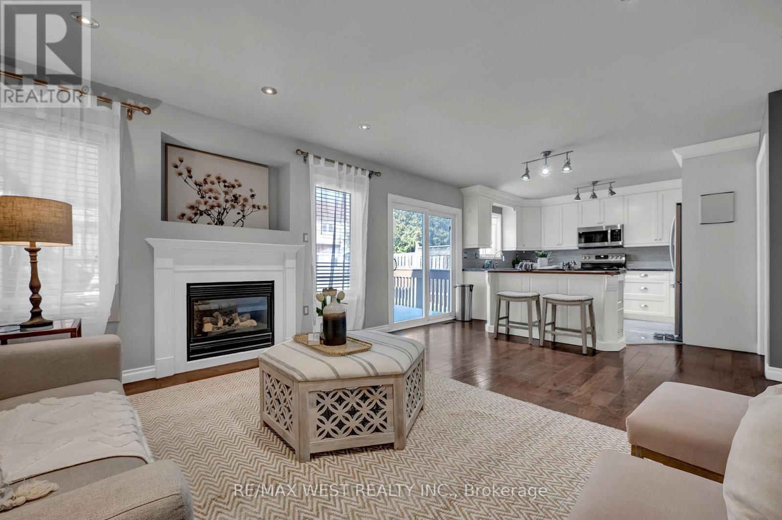 1136 Middlebury Avenue, Oshawa, Ontario  L1K 2P5 - Photo 11 - E12976620