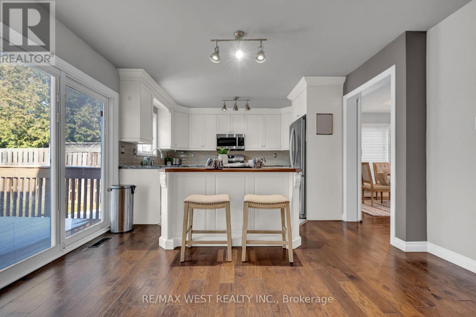 1136 Middlebury Avenue, Oshawa, Ontario  L1K 2P5 - Photo 12 - E12976620