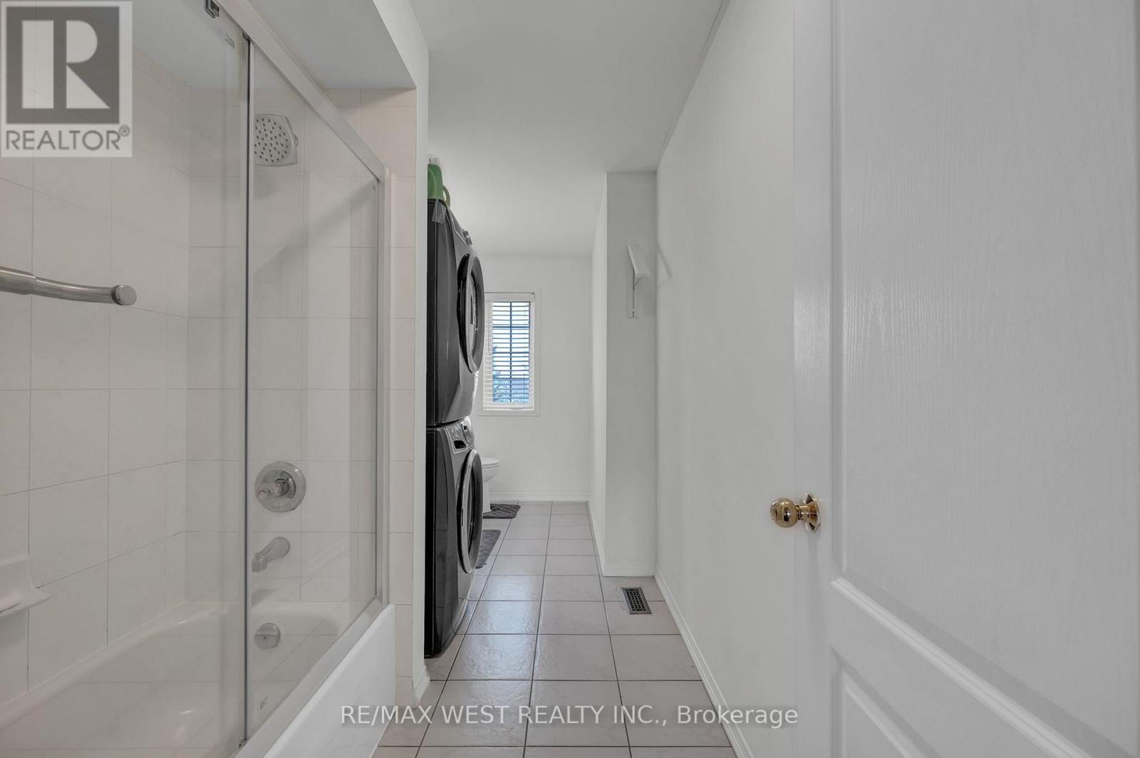 1136 Middlebury Avenue, Oshawa, Ontario  L1K 2P5 - Photo 23 - E12976620