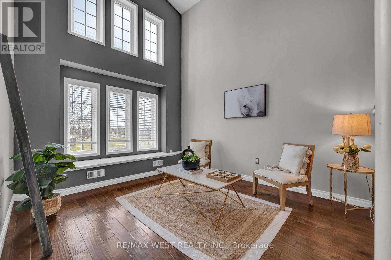 1136 Middlebury Avenue, Oshawa, Ontario  L1K 2P5 - Photo 3 - E12976620