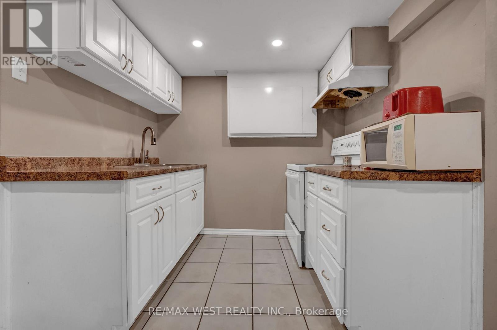 1136 Middlebury Avenue, Oshawa, Ontario  L1K 2P5 - Photo 34 - E12976620