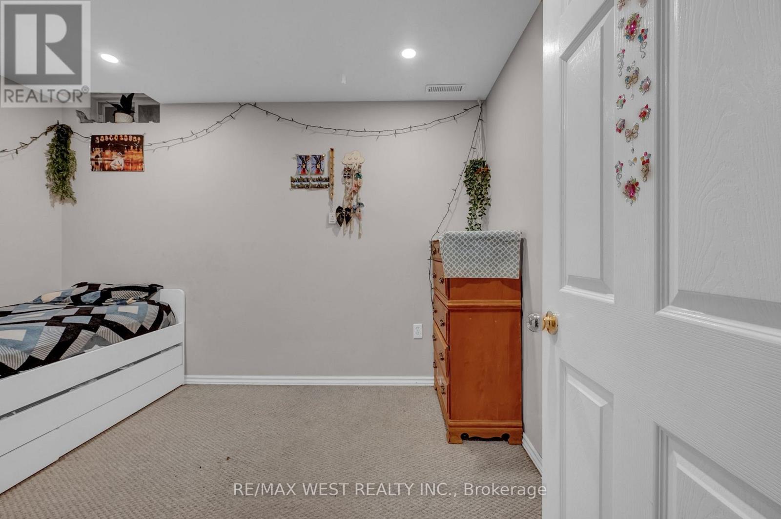 1136 Middlebury Avenue, Oshawa, Ontario  L1K 2P5 - Photo 38 - E12976620