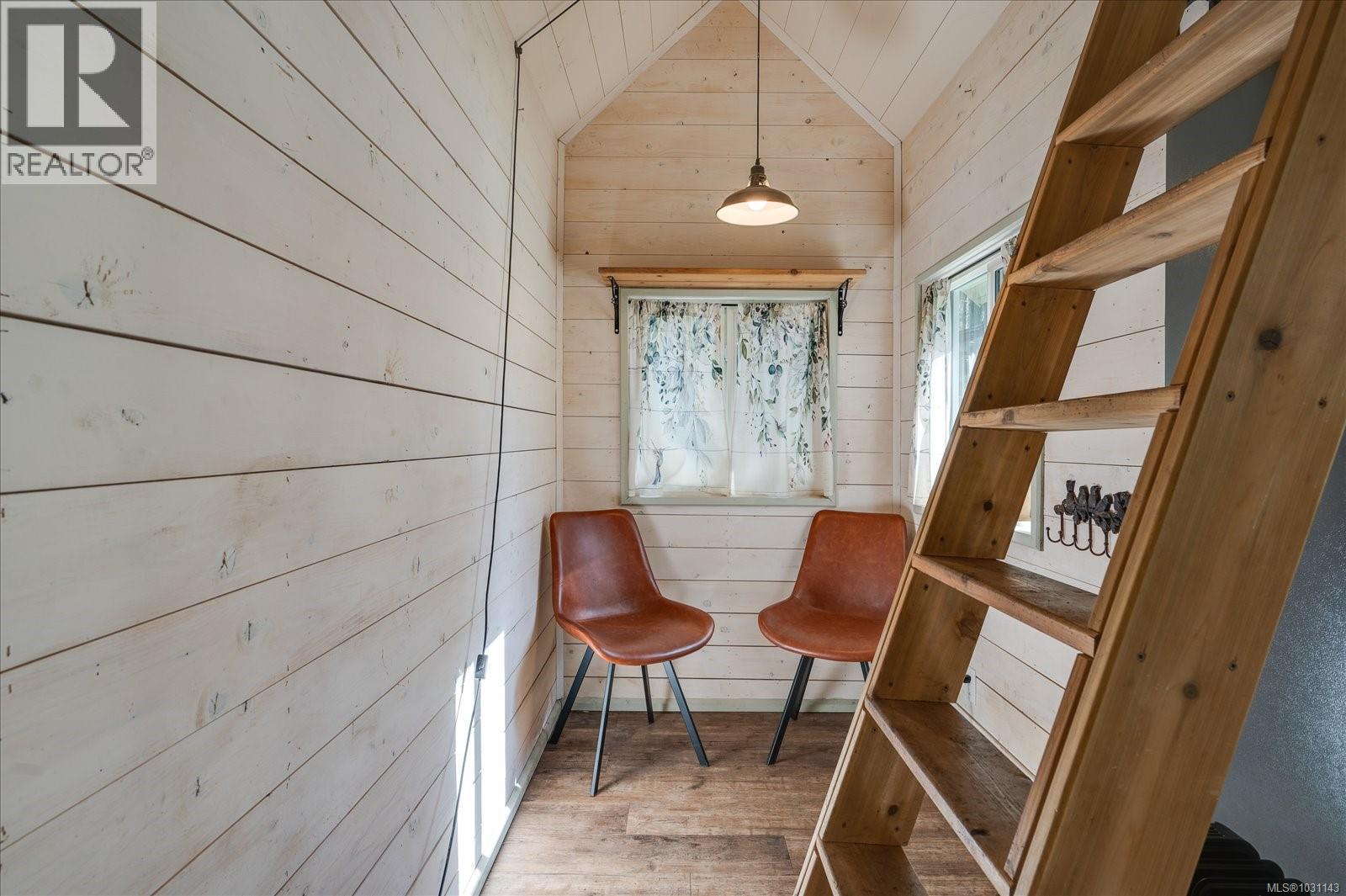 1040 Mcclay Way, Gabriola Island, British Columbia  V0R 1X3 - Photo 10 - 1031143