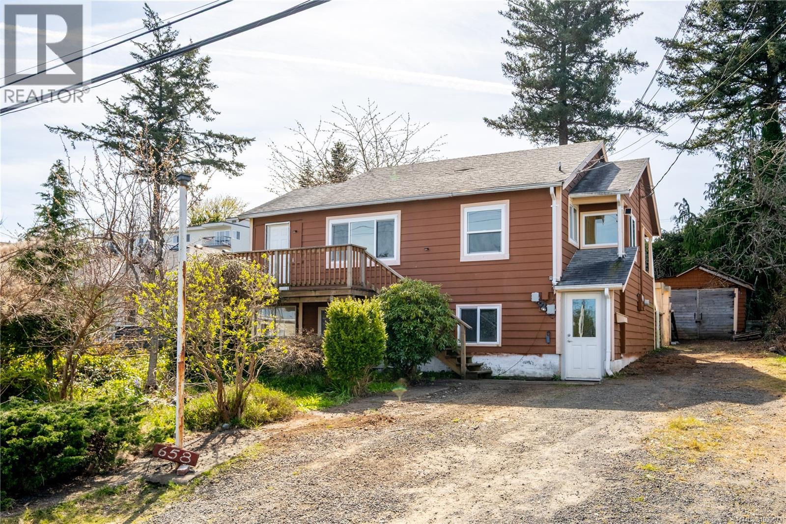 658 Thulin St, Campbell River, British Columbia