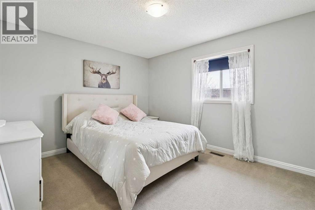 54 Chapala Grove Se, Calgary, Alberta  T2X 3V5 - Photo 23 - A2298683