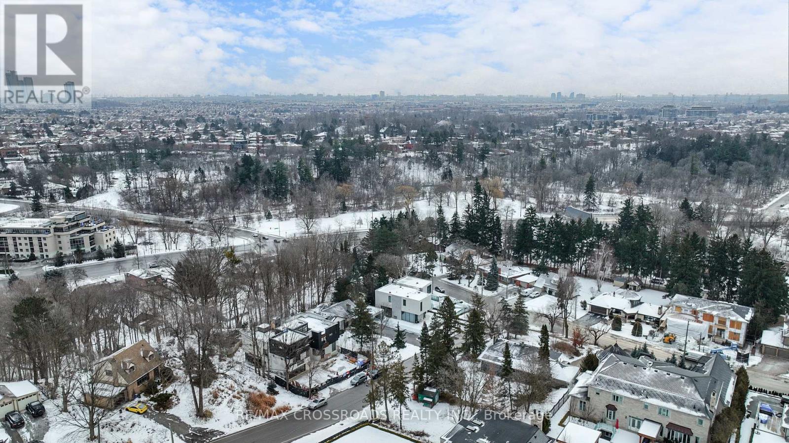 8204 Islington Avenue, Vaughan, Ontario  L4L 1W8 - Photo 32 - N12976592