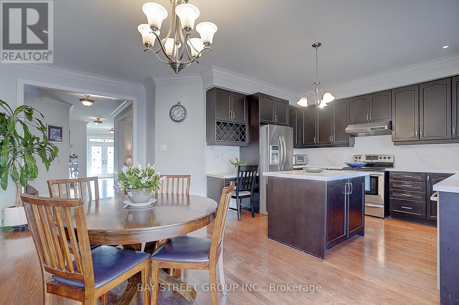 90 Gable Avenue N, Markham, Ontario  L6C 2W6 - Photo 22 - N12976604