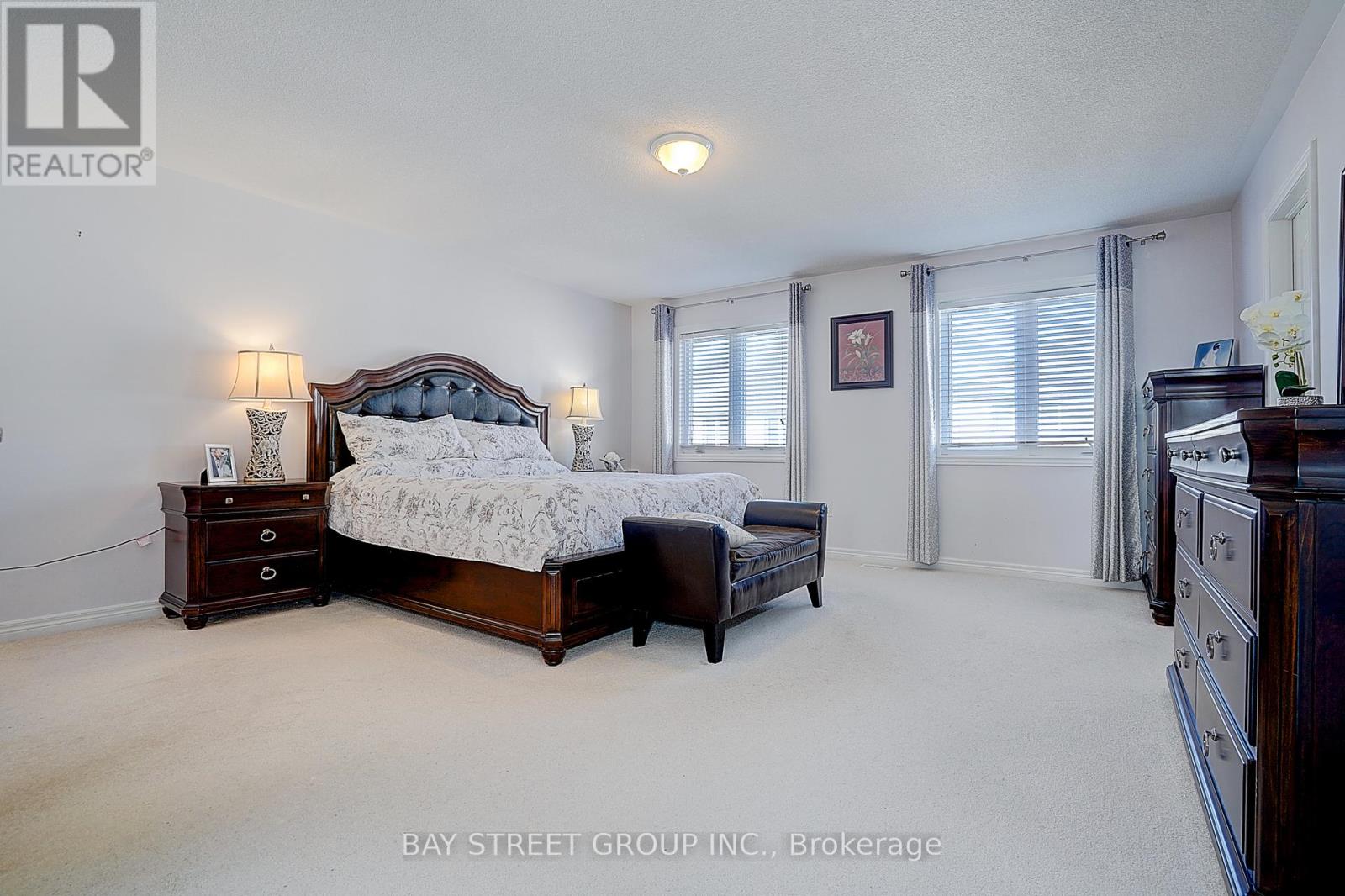 90 Gable Avenue N, Markham, Ontario  L6C 2W6 - Photo 24 - N12976604