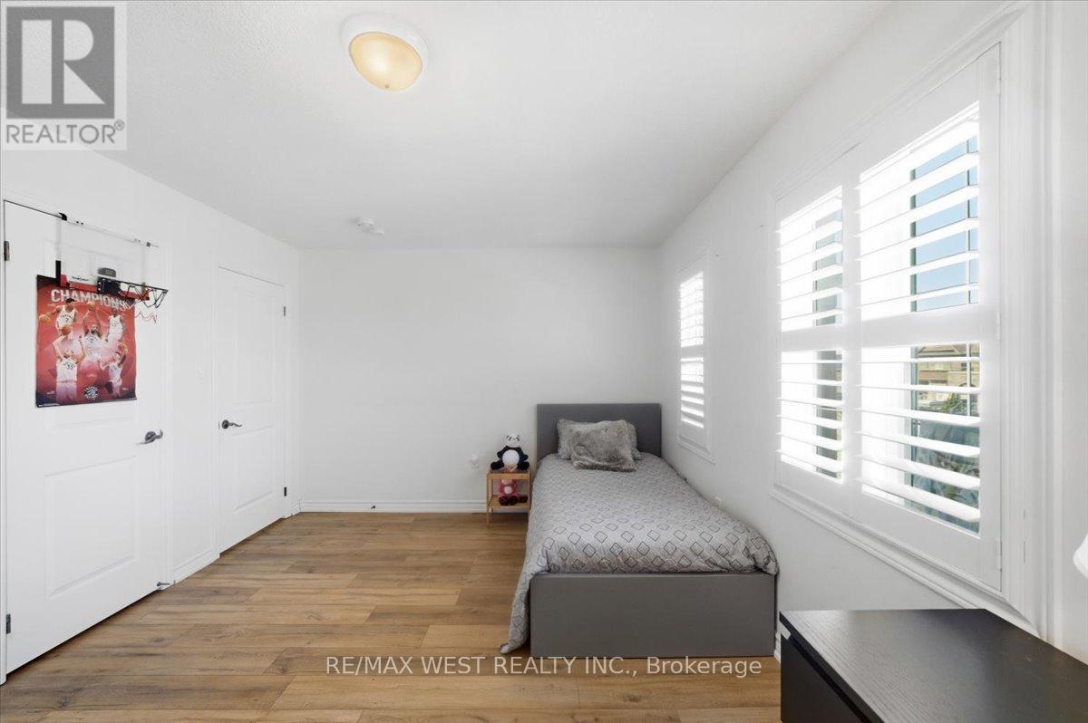 75 Morrison Avenue, New Tecumseth, Ontario  L9R 0R4 - Photo 27 - N12976634