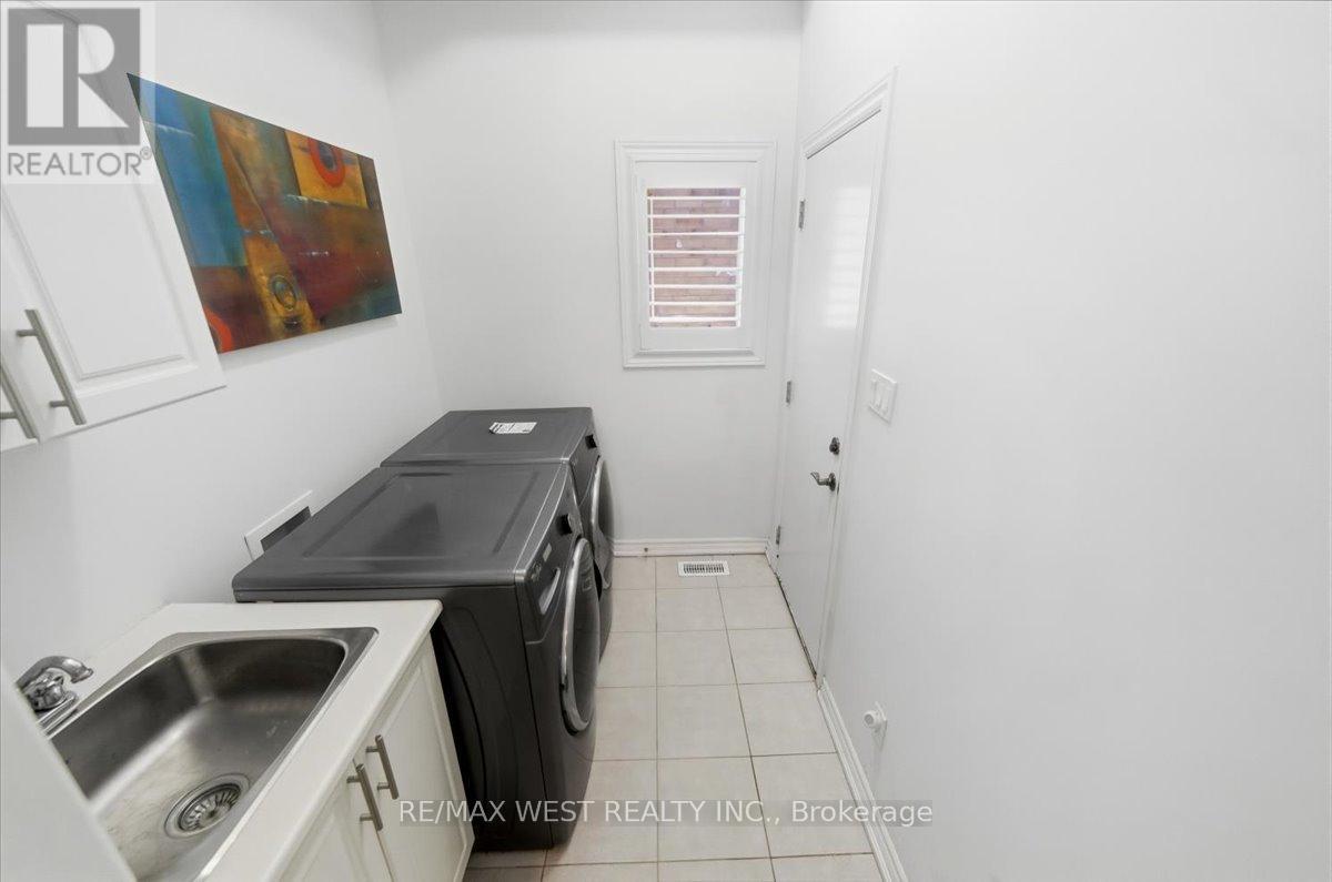 75 Morrison Avenue, New Tecumseth, Ontario  L9R 0R4 - Photo 36 - N12976634