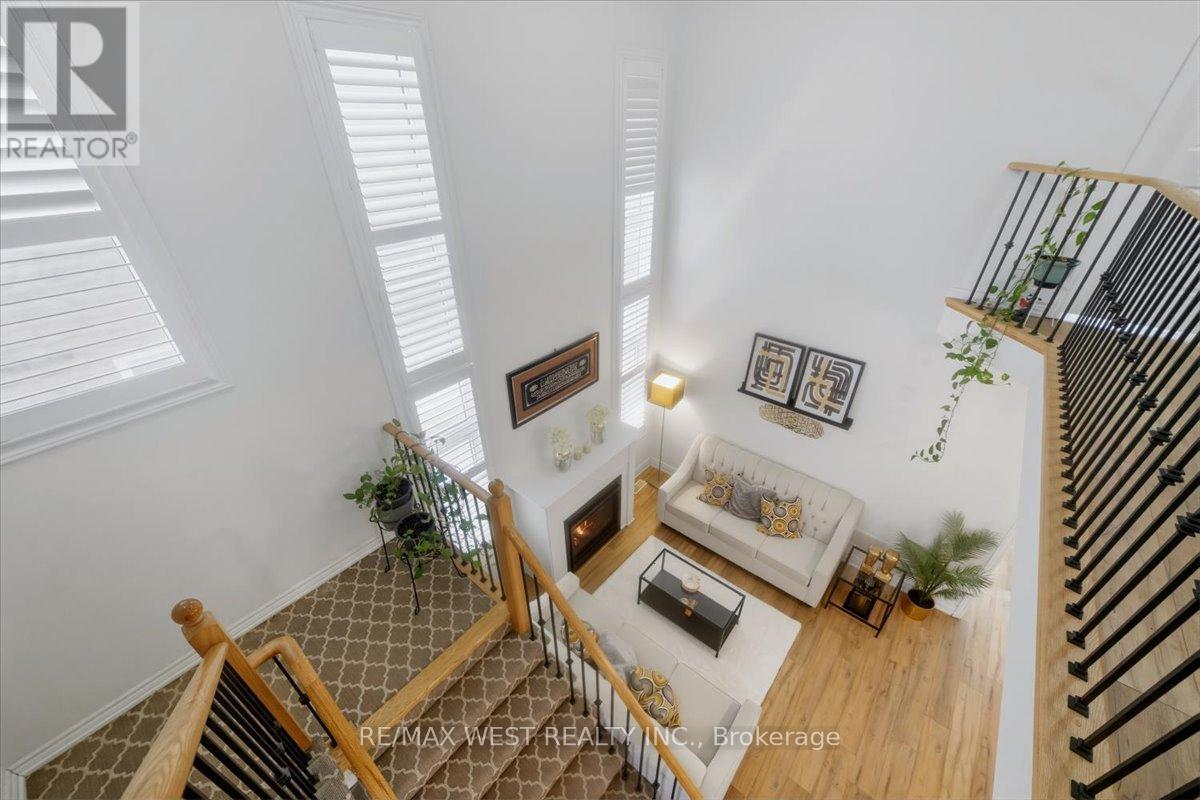 75 Morrison Avenue, New Tecumseth, Ontario  L9R 0R4 - Photo 7 - N12976634