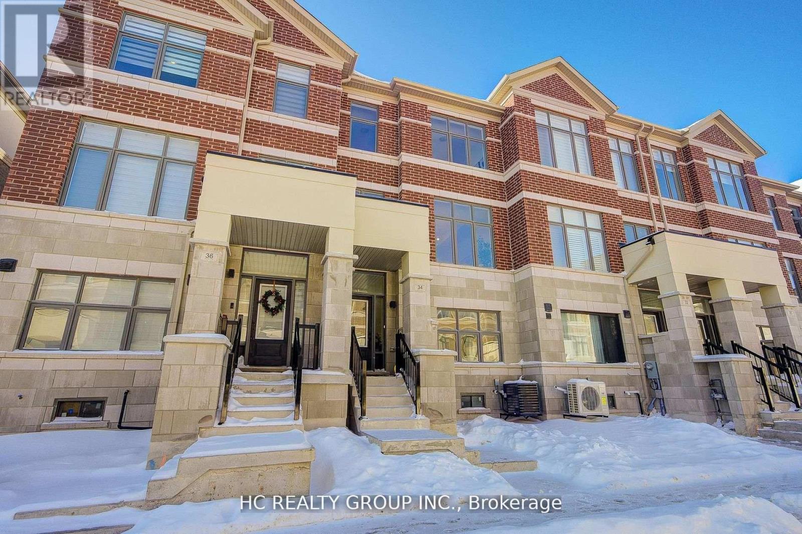 34 Millman Lane, Richmond Hill, Ontario  L4S 0P9 - Photo 2 - N12976638