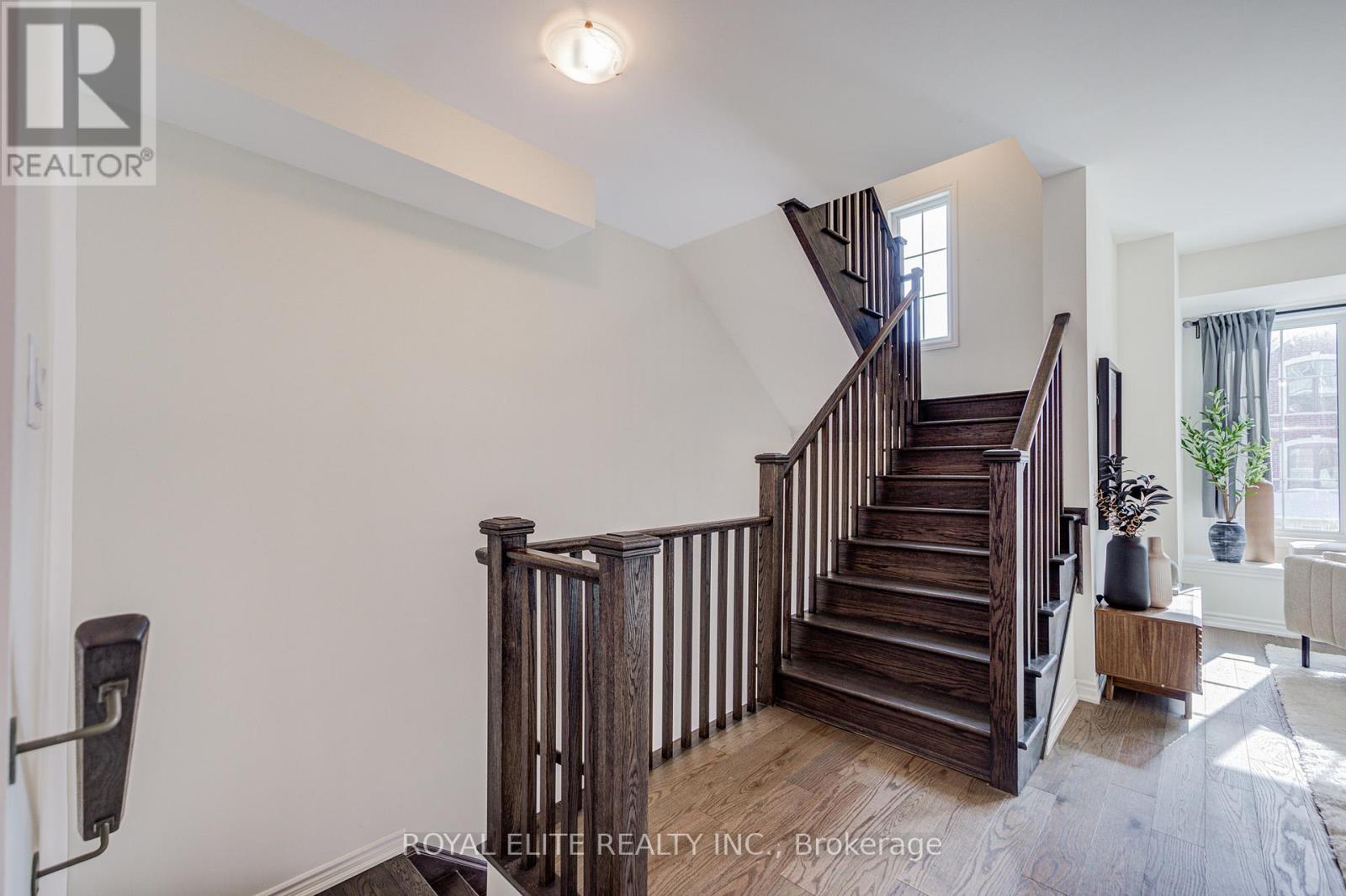 97 Thomas Frisby Jr Crescent, Markham, Ontario  L6C 1L2 - Photo 11 - N12976694