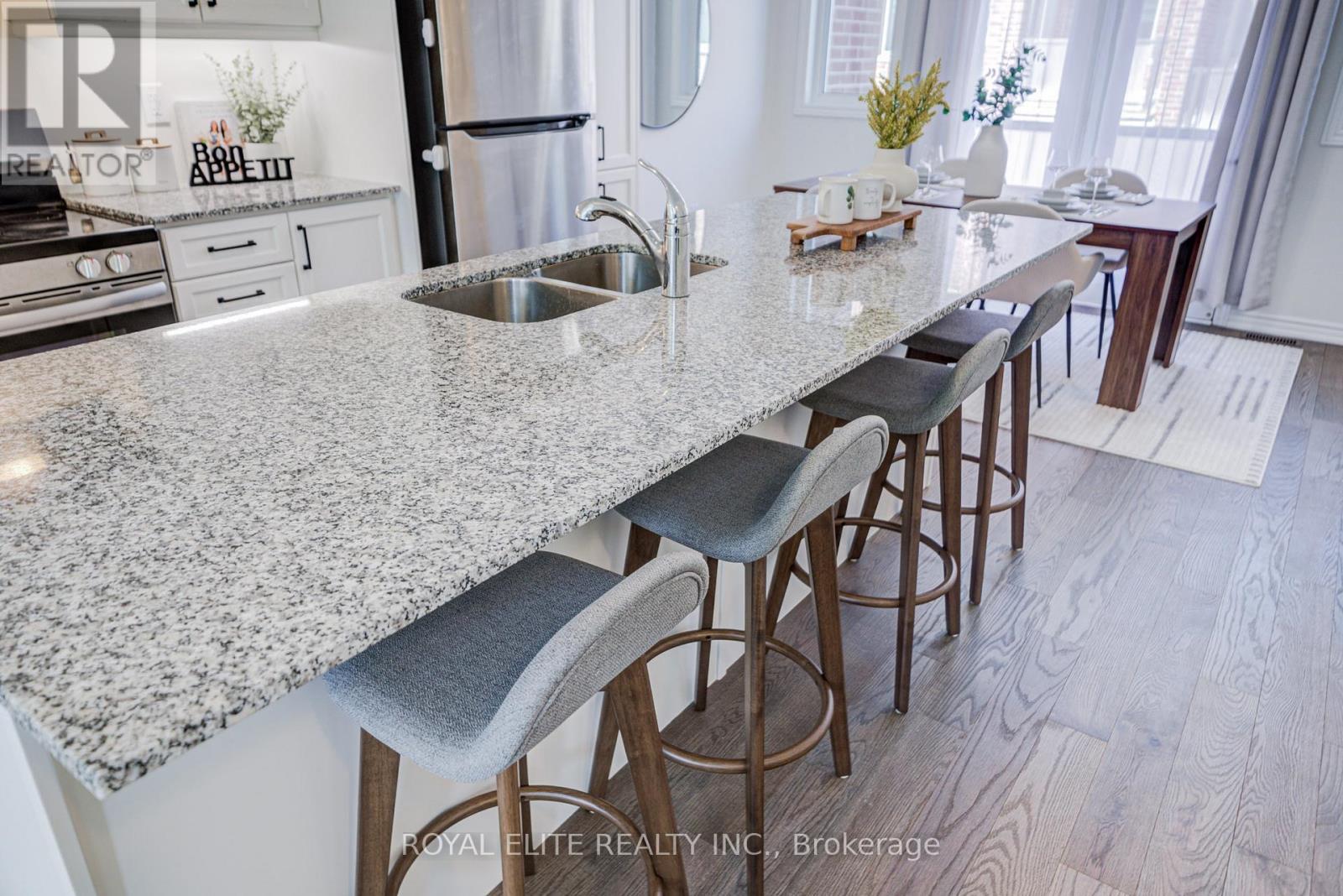 97 Thomas Frisby Jr Crescent, Markham, Ontario  L6C 1L2 - Photo 20 - N12976694