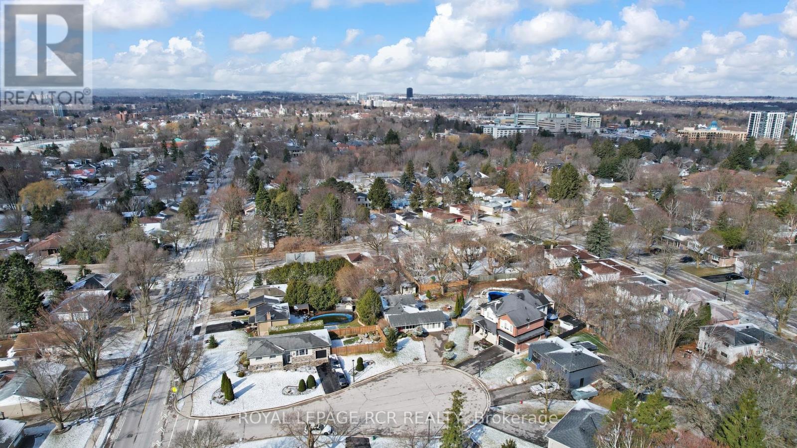 827 Legge Court, Newmarket, Ontario  L3Y 3J1 - Photo 41 - N12976762