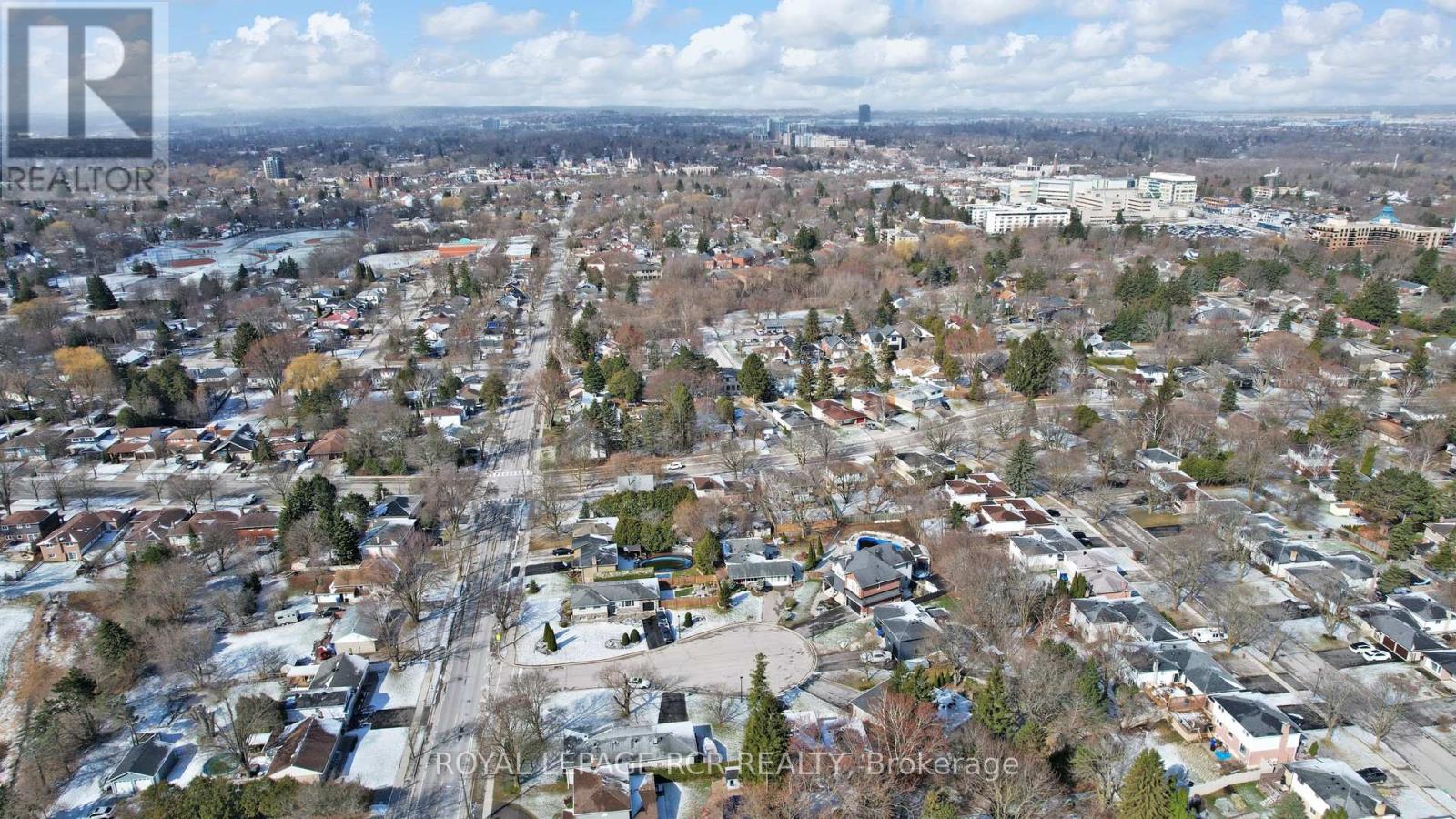 827 Legge Court, Newmarket, Ontario  L3Y 3J1 - Photo 48 - N12976762