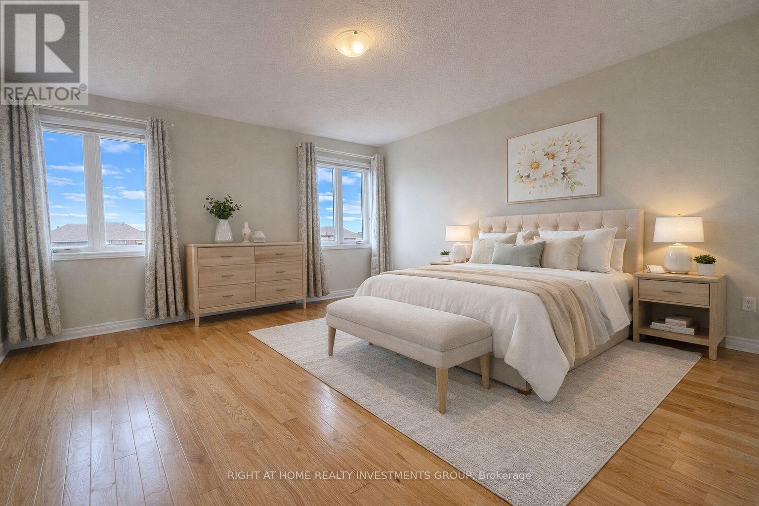 3 Herefordshire Crescent, East Gwillimbury, Ontario  L9N 0B7 - Photo 12 - N12976772