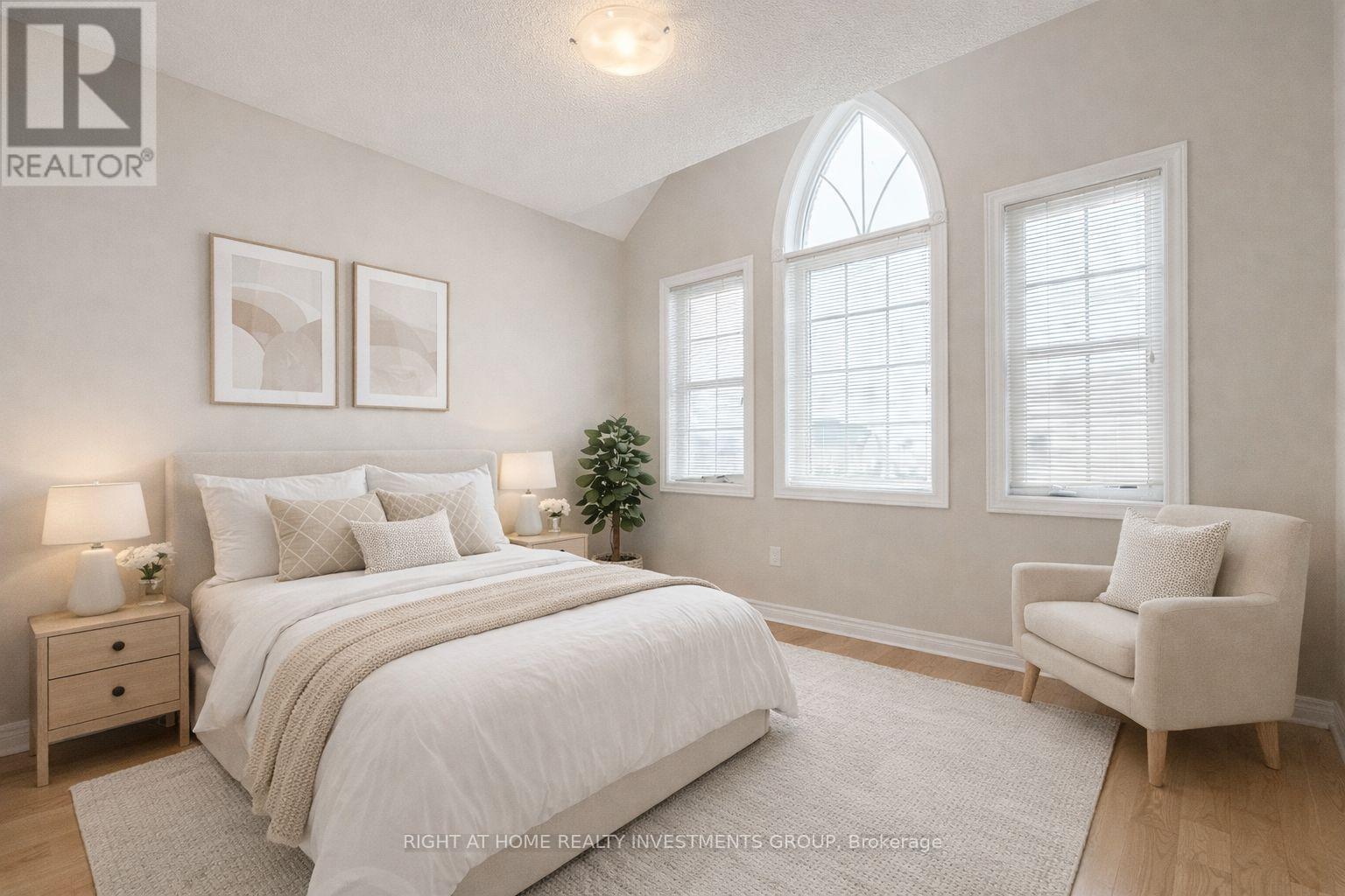 3 Herefordshire Crescent, East Gwillimbury, Ontario  L9N 0B7 - Photo 15 - N12976772