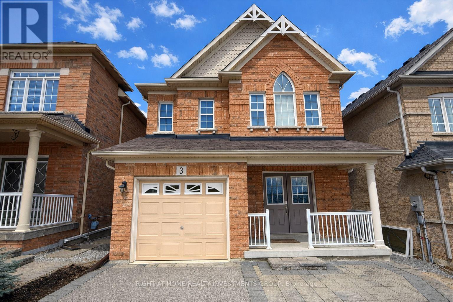 3 Herefordshire Crescent, East Gwillimbury, Ontario  L9N 0B7 - Photo 2 - N12976772