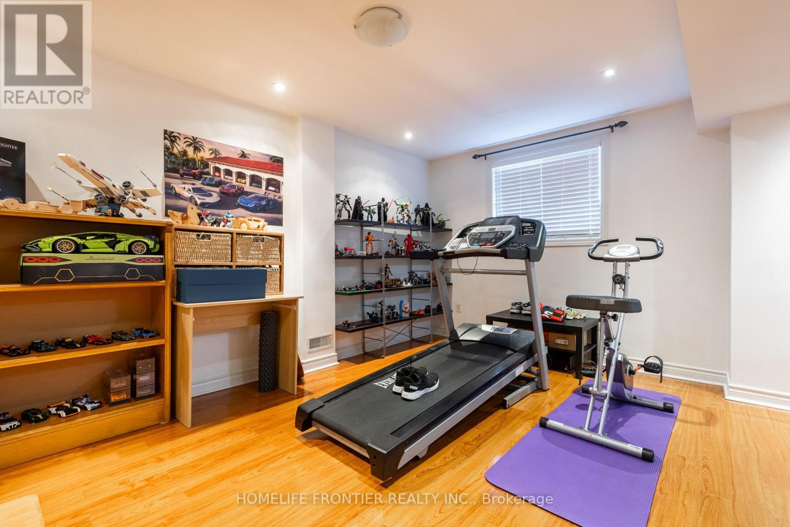 102 Antique Drive, Richmond Hill, Ontario  L4E 4G3 - Photo 34 - N12976784