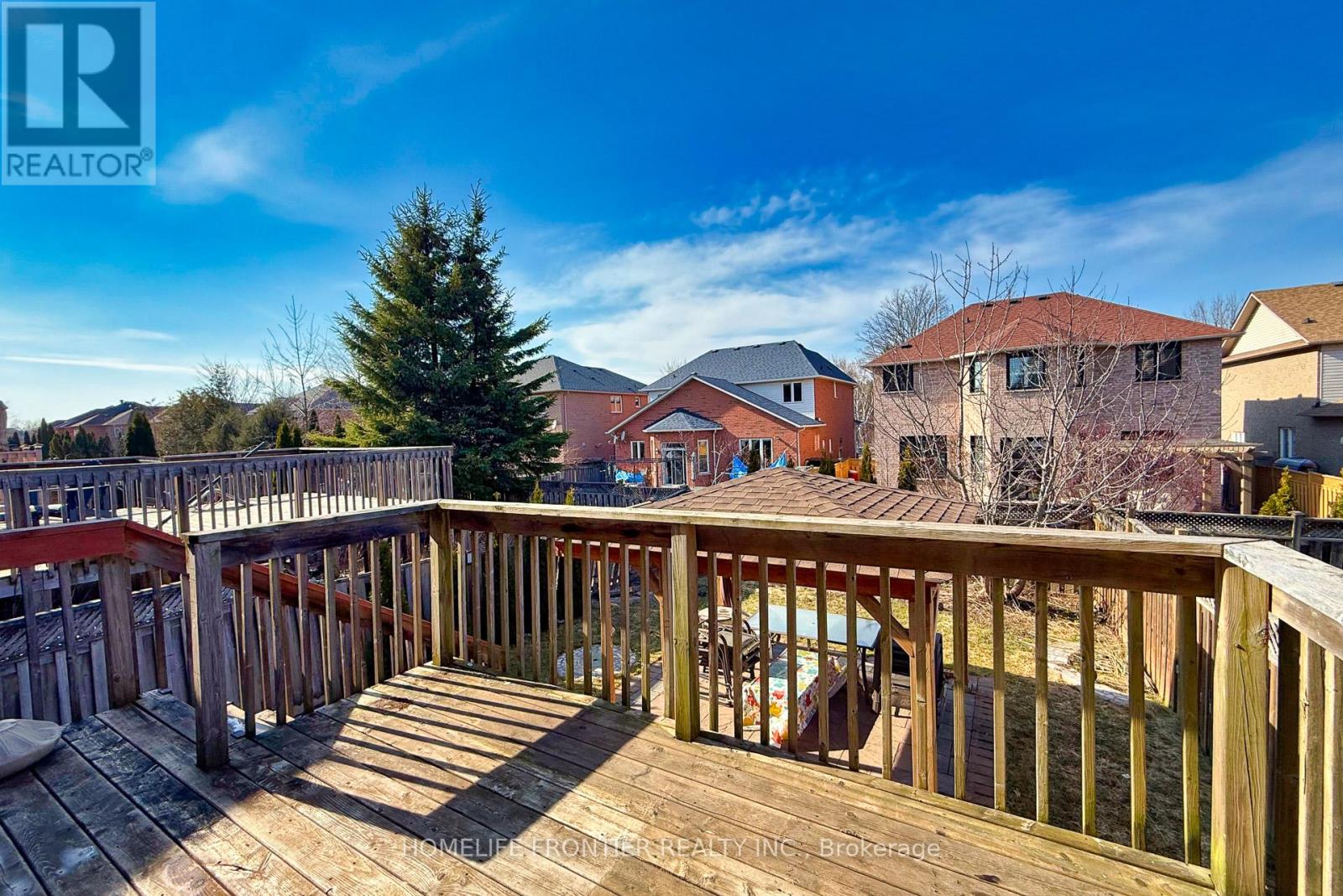 102 Antique Drive, Richmond Hill, Ontario  L4E 4G3 - Photo 40 - N12976784