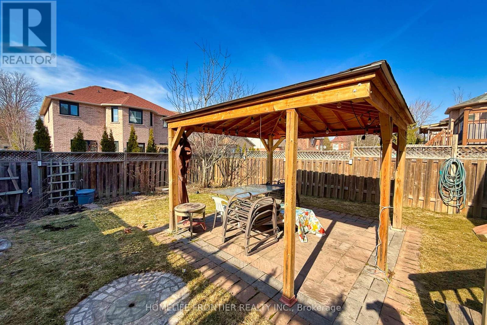 102 Antique Drive, Richmond Hill, Ontario  L4E 4G3 - Photo 43 - N12976784