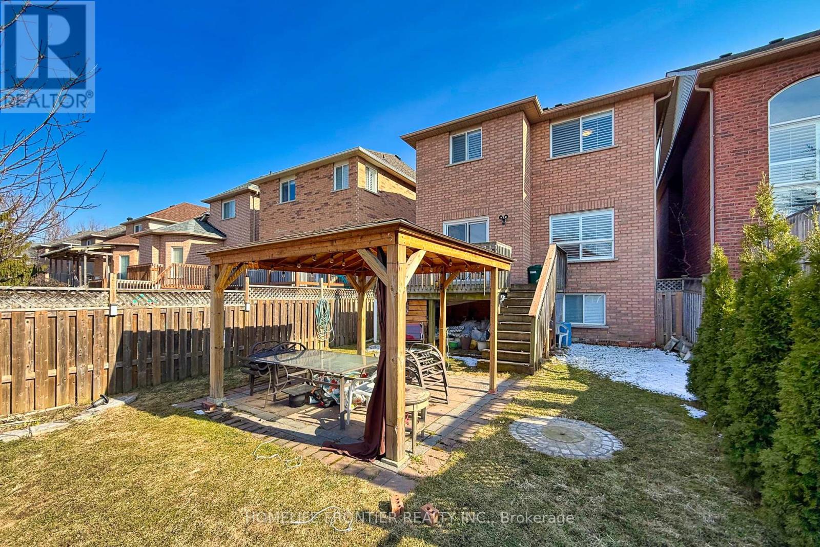 102 Antique Drive, Richmond Hill, Ontario  L4E 4G3 - Photo 44 - N12976784