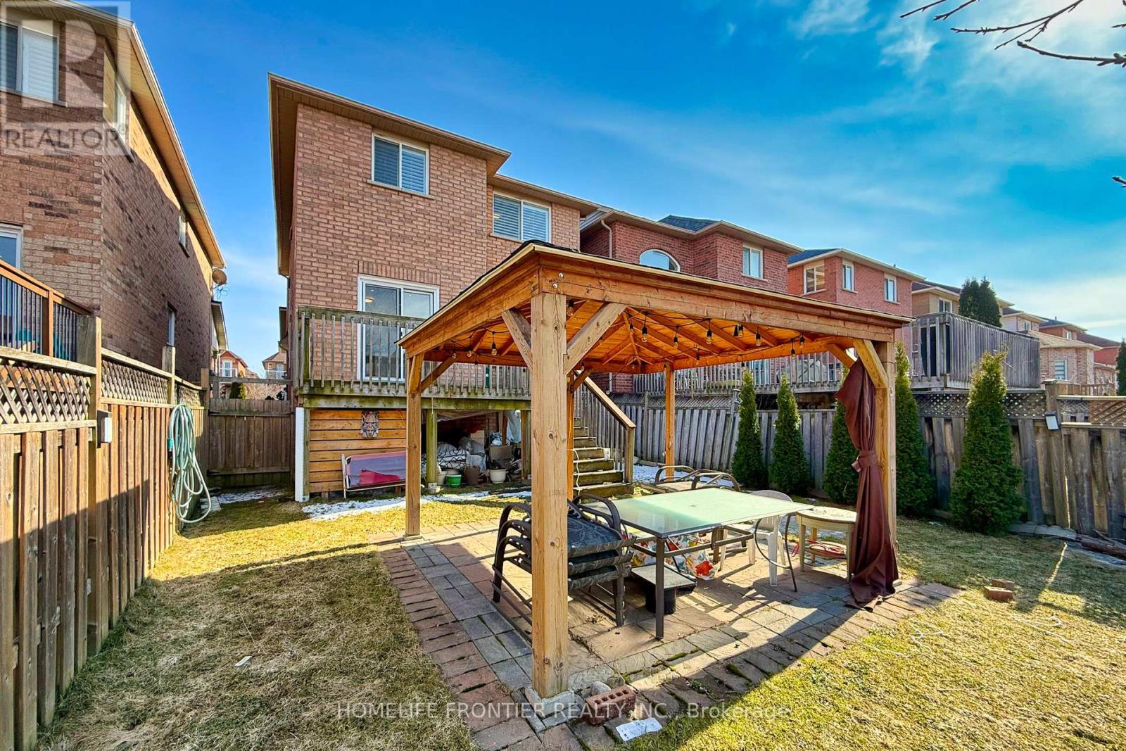 102 Antique Drive, Richmond Hill, Ontario  L4E 4G3 - Photo 46 - N12976784