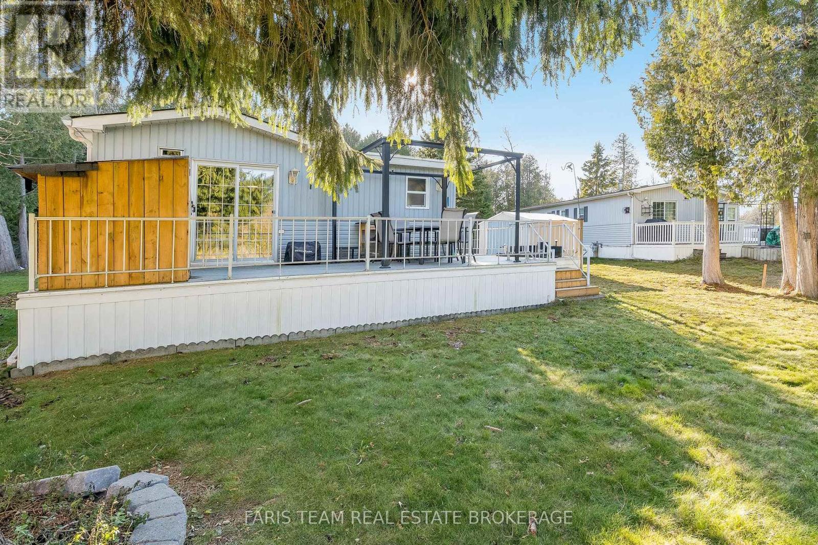 3 St James Place, Wasaga Beach, Ontario  L9Z 3A8 - Photo 26 - S12976624