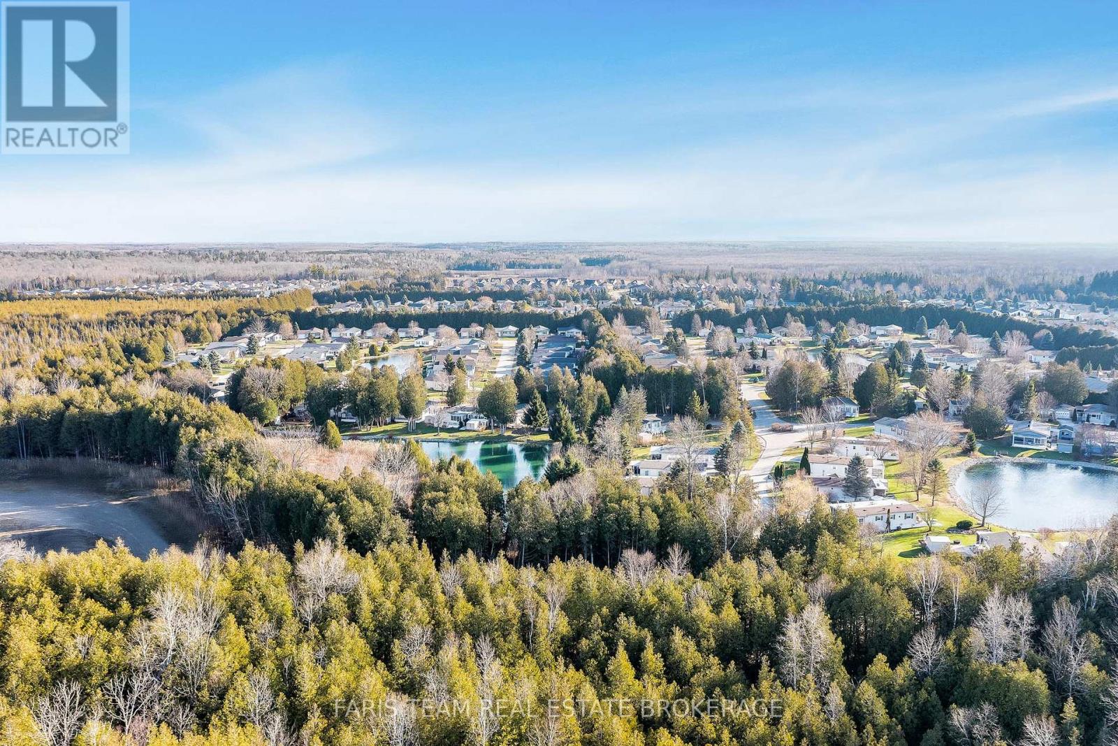 3 St James Place, Wasaga Beach, Ontario  L9Z 3A8 - Photo 32 - S12976624