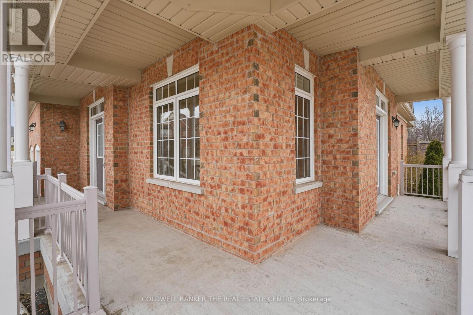 264 Kozlov Street, Barrie (West Bayfield), Ontario  L4N 6R7 - Photo 8 - S12976750