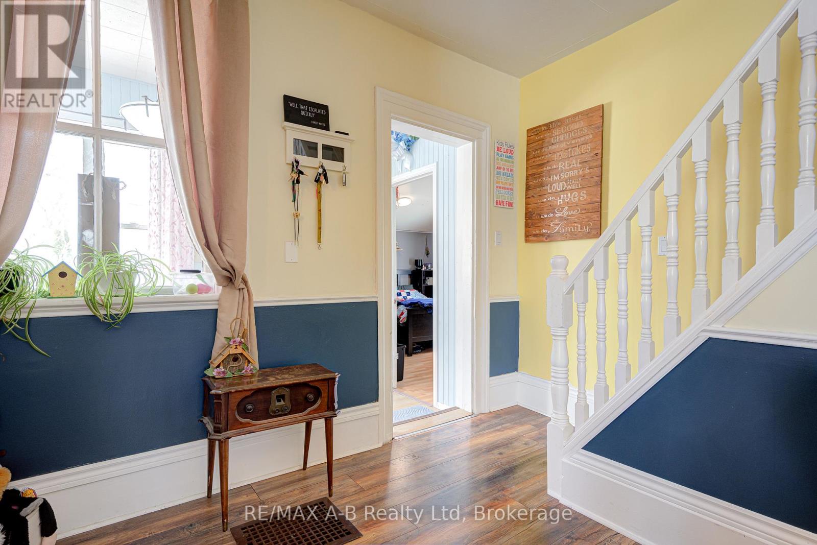 145 St George Street, West Perth, Ontario  N0K 1N0 - Photo 5 - X12900836