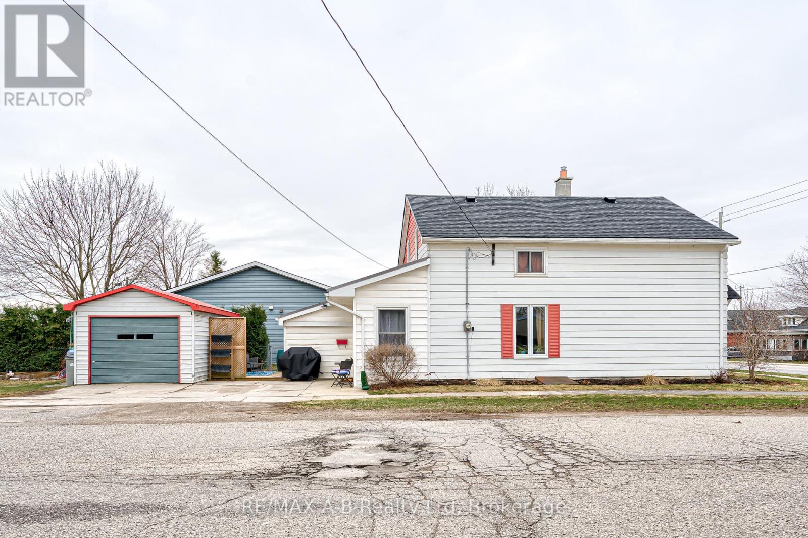 145 St George Street, West Perth, Ontario  N0K 1N0 - Photo 22 - X12900836