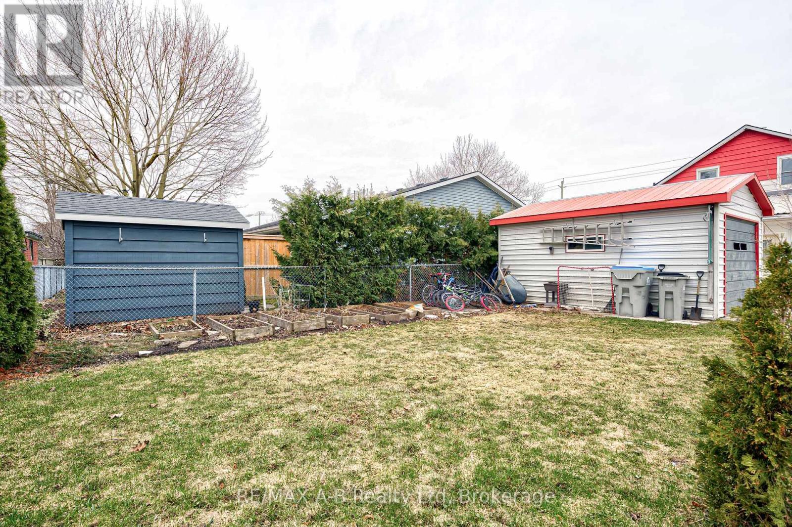 145 St George Street, West Perth, Ontario  N0K 1N0 - Photo 28 - X12900836