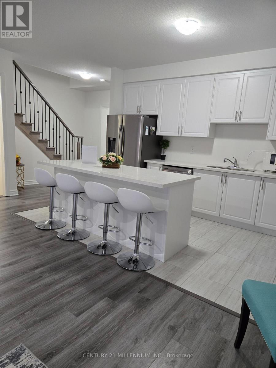 25 Harwood Street, Tillsonburg, Ontario  N4G 0J7 - Photo 12 - X12675282