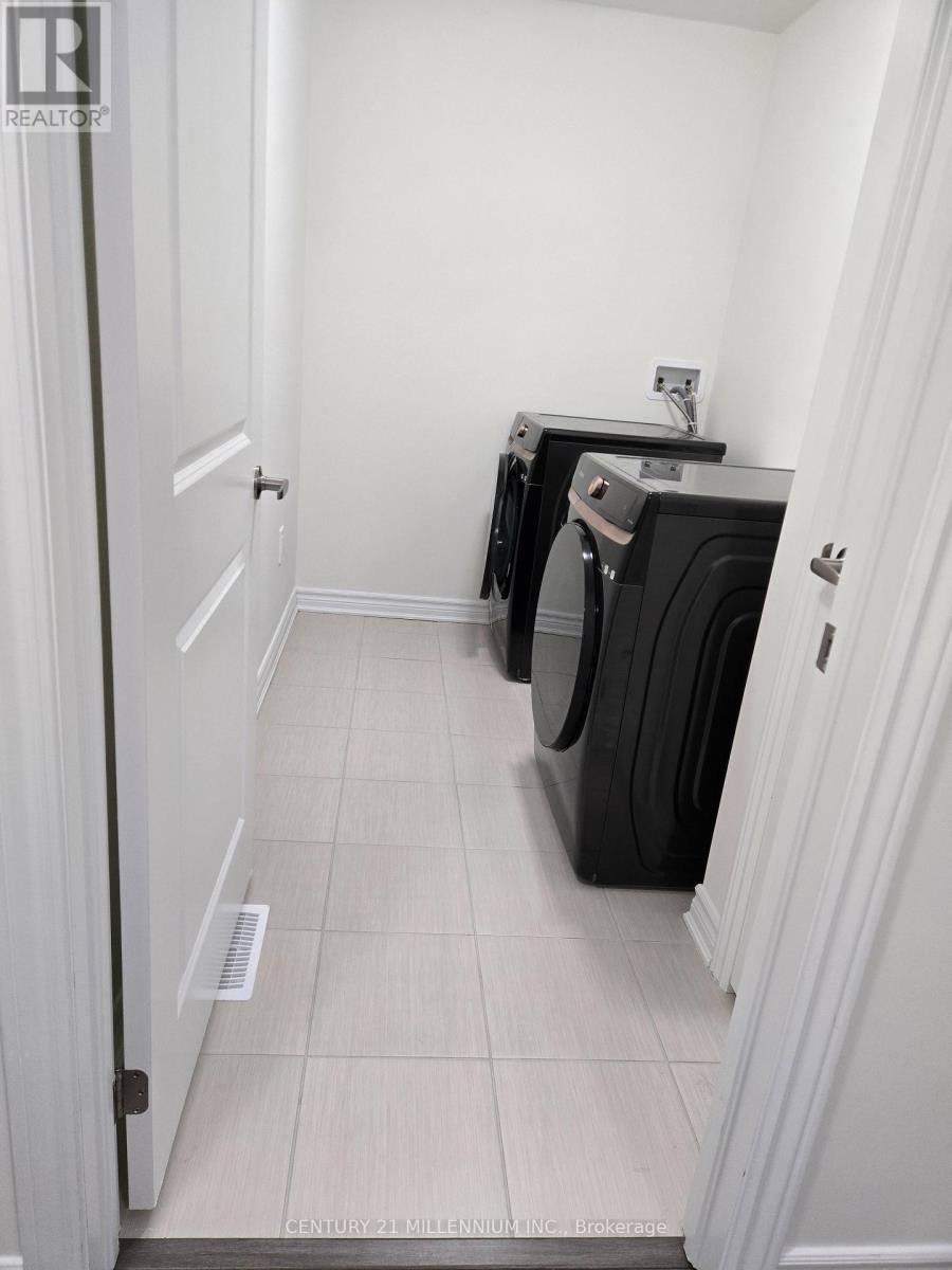 25 Harwood Street, Tillsonburg, Ontario  N4G 0J7 - Photo 27 - X12675282