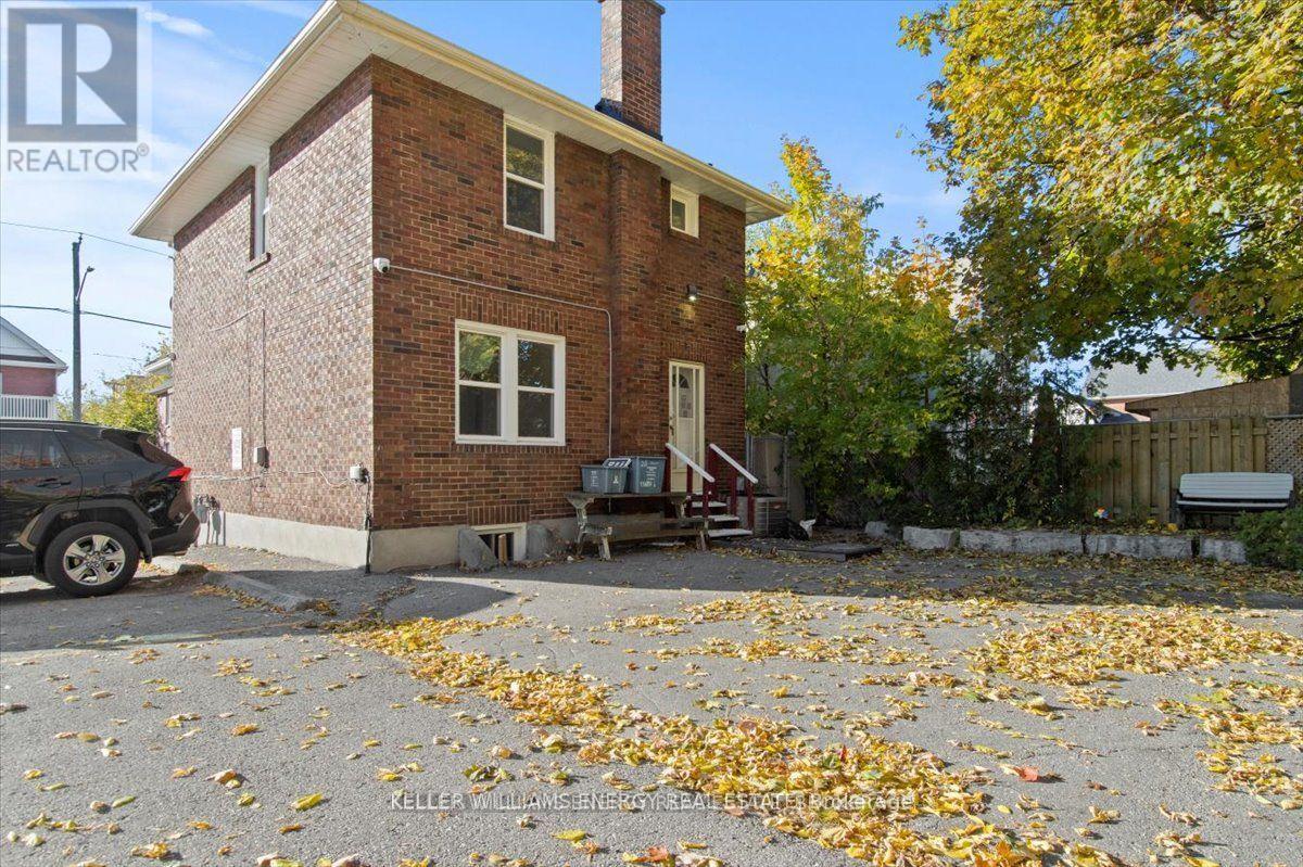 2 - 20 Colborne Street W, Oshawa, Ontario  L1G 1L9 - Photo 14 - E12976892