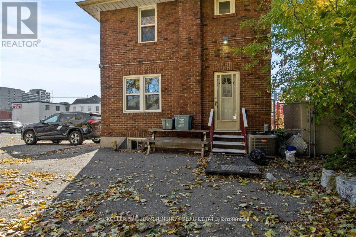 2 - 20 Colborne Street W, Oshawa, Ontario  L1G 1L9 - Photo 16 - E12976892