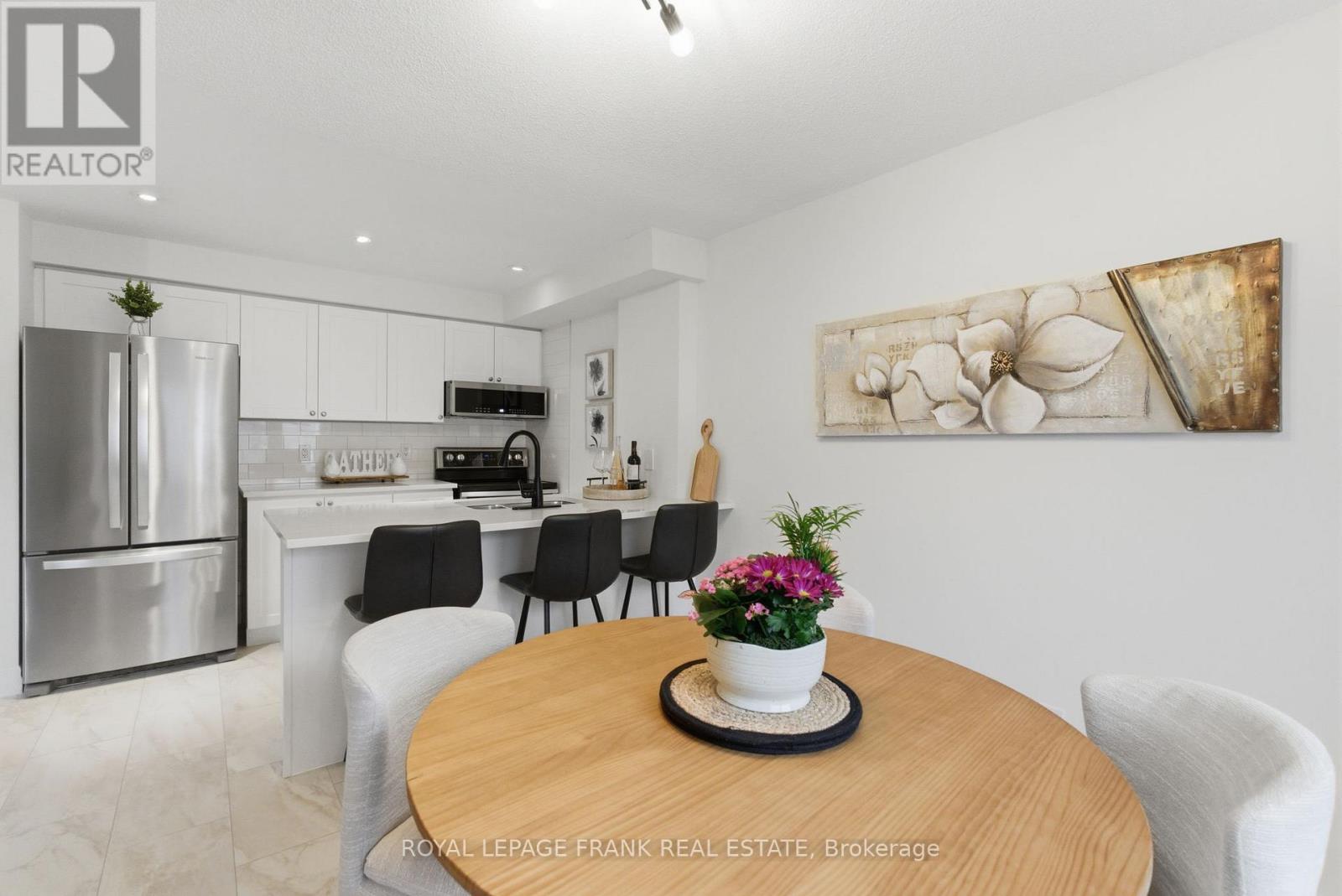 301 - 75 Shipway Avenue, Clarington, Ontario L1B 0B8 - Photo 14 - E12977152