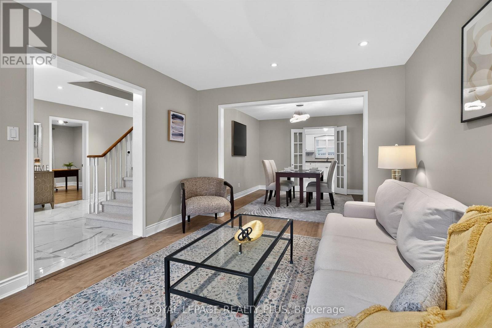 314 Leacock Avenue, Oakville, Ontario  L6H 5J1 - Photo 7 - W12976606