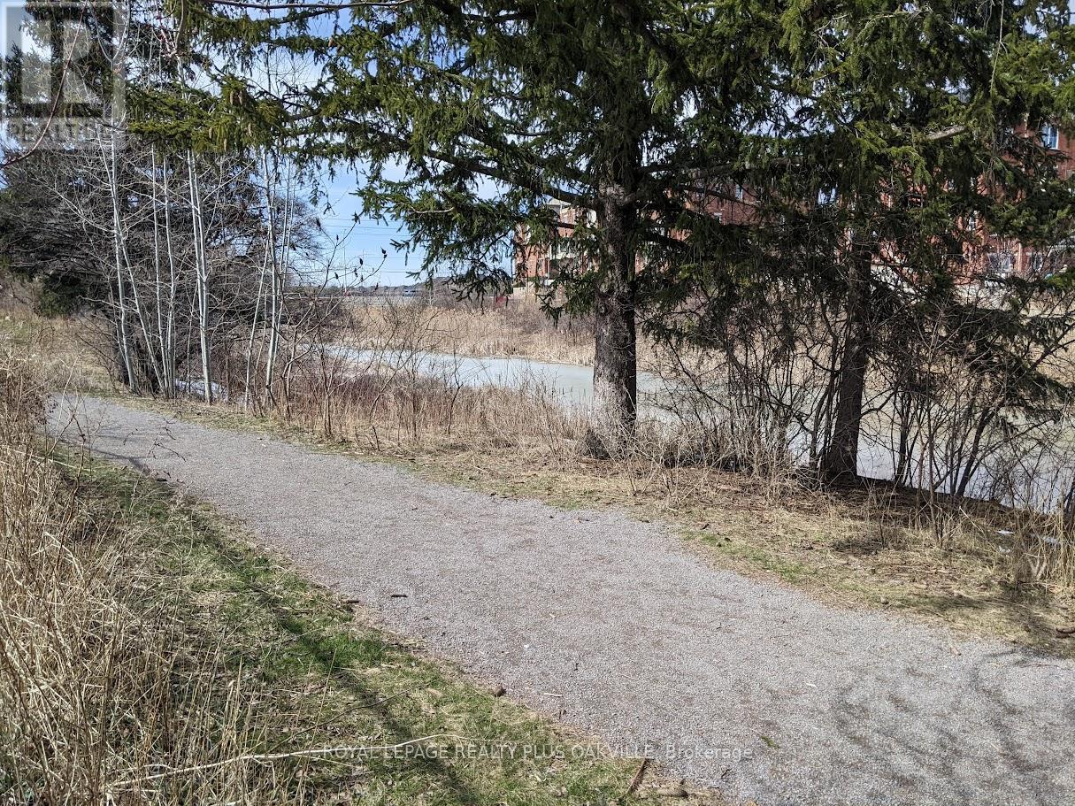 19 - 19 Hays Boulevard, Oakville, Ontario  L6H 0H8 - Photo 15 - W12976610