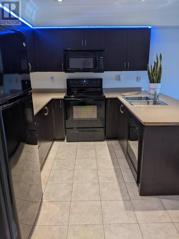 19 - 19 Hays Boulevard, Oakville, Ontario  L6H 0H8 - Photo 8 - W12976610