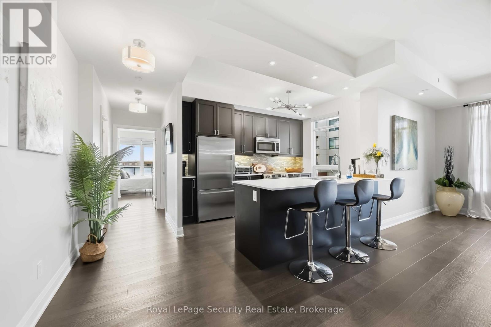 602 - 35 Fontenay Court, Toronto, Ontario  M9A 0C4 - Photo 21 - W12976612