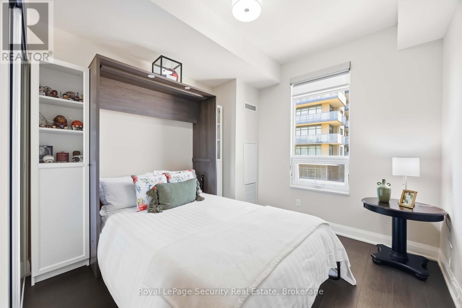 602 - 35 Fontenay Court, Toronto, Ontario  M9A 0C4 - Photo 34 - W12976612