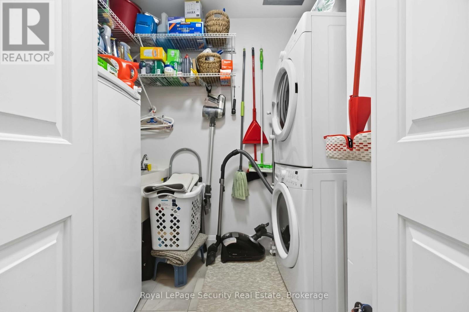 602 - 35 Fontenay Court, Toronto, Ontario  M9A 0C4 - Photo 38 - W12976612