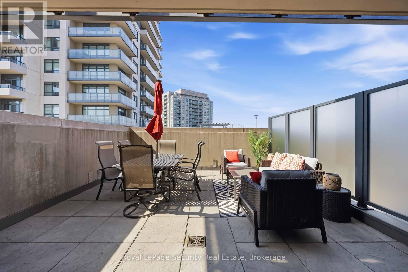 602 - 35 Fontenay Court, Toronto, Ontario  M9A 0C4 - Photo 39 - W12976612