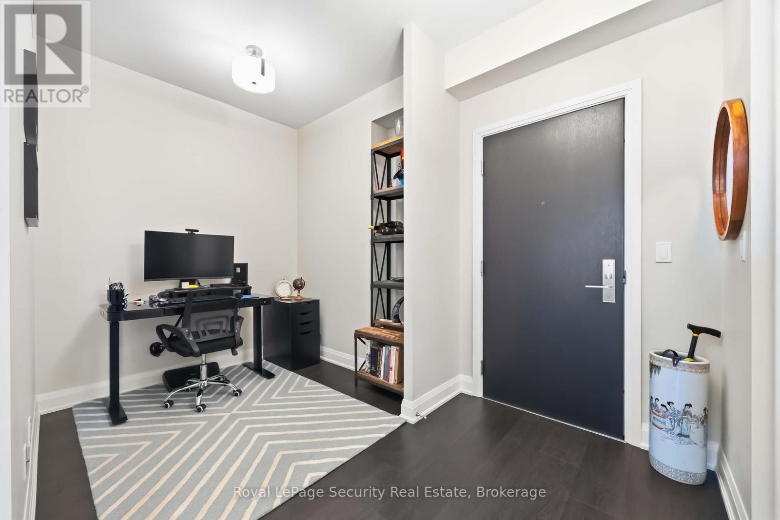 602 - 35 Fontenay Court, Toronto, Ontario  M9A 0C4 - Photo 9 - W12976612