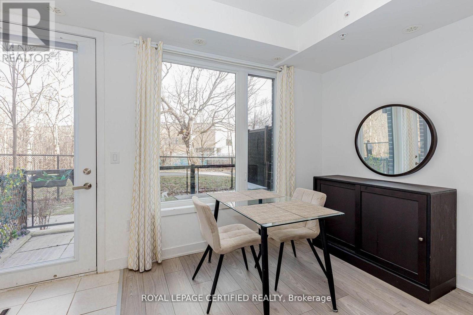 16 - 3483 Widdecombe Way, Mississauga, Ontario  L5L 0B8 - Photo 10 - W12976664