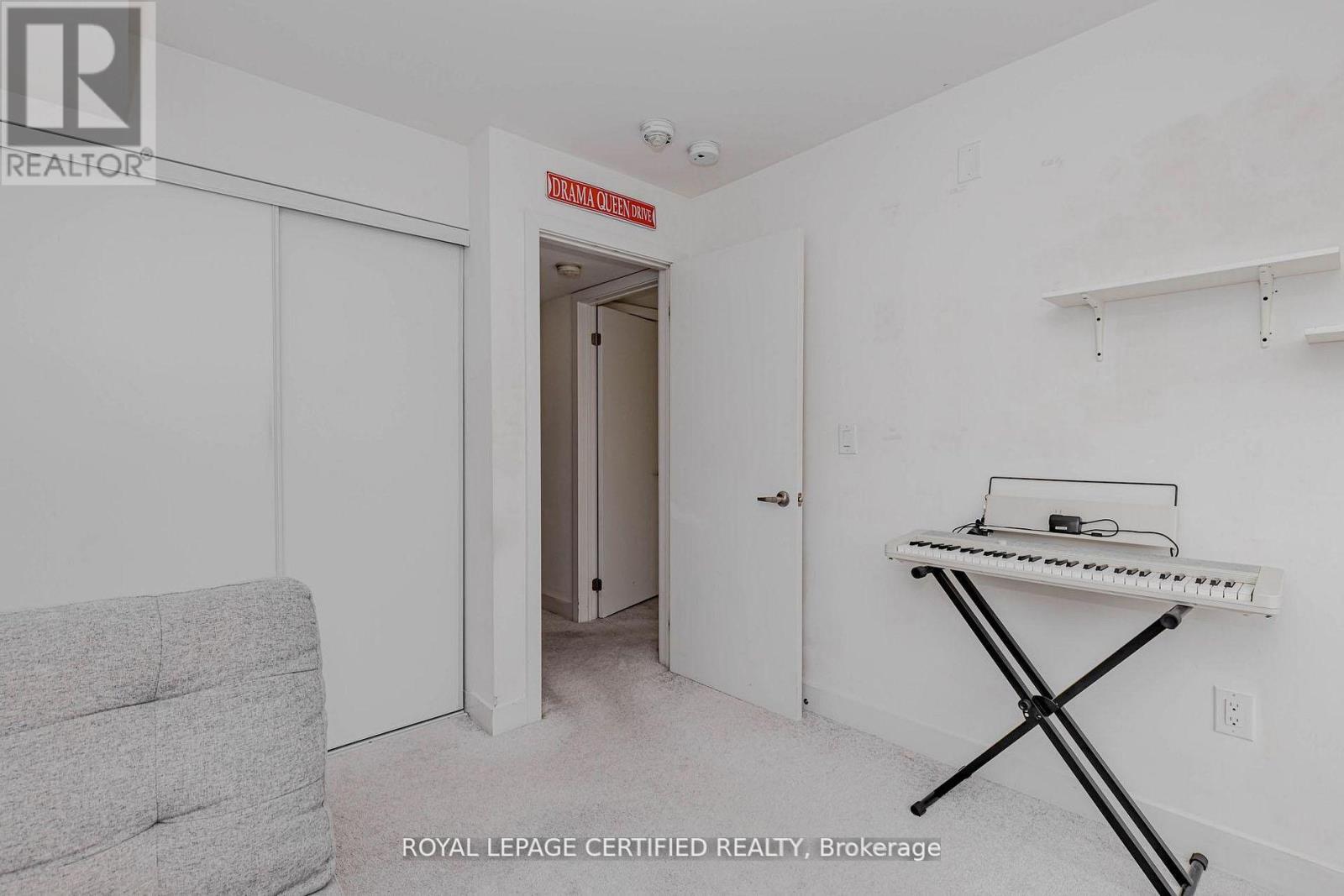 16 - 3483 Widdecombe Way, Mississauga, Ontario  L5L 0B8 - Photo 38 - W12976664